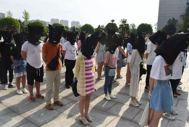 Bsports必一体育【江湖】从驻马店、到安溪“十亿群众九亿骗另有一亿在熬炼”(图3)